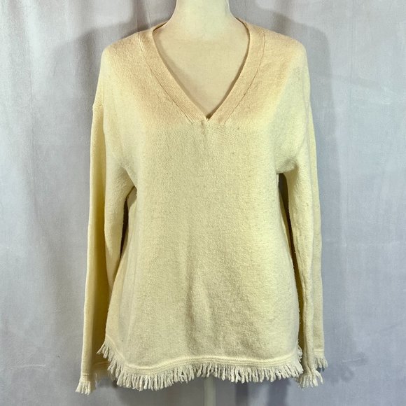 Anthropologie Joy Ivory Cream Fringed Hem V-Neck Sweater Size Small - Picture 3 of 11